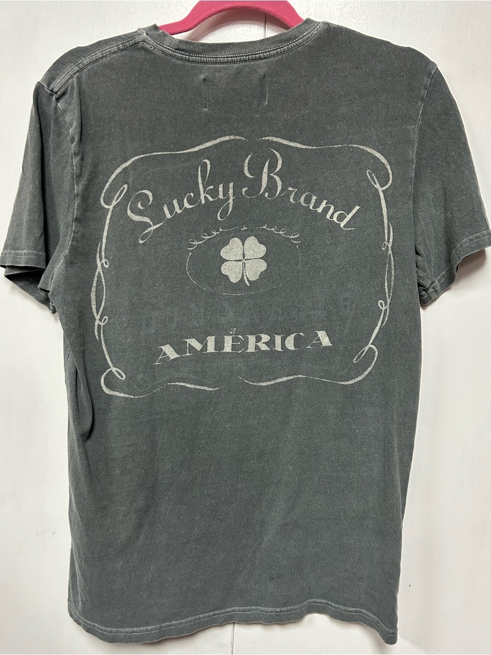 Lucky Brand Gray Short-Sleeve Graphic Tee with Cream Print